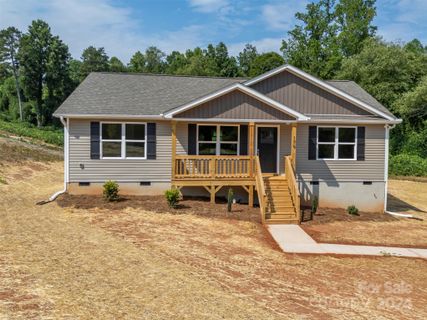 179 Forest Lake Road sold home in Forest Lake Acres, Forest City, NC