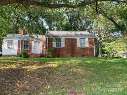 1839 Cochran Place sold home in Chatham Estates, Charlotte, NC