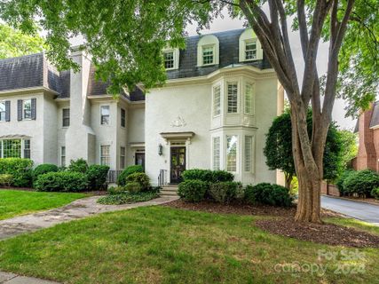 165 Perrin Place