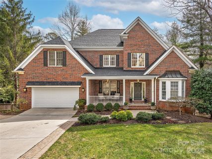 926 Woodvine Road