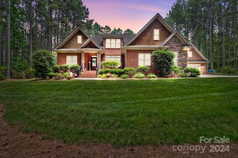 6796 Goose Point Drive