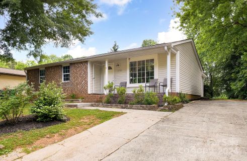 2701 Studley Road 18