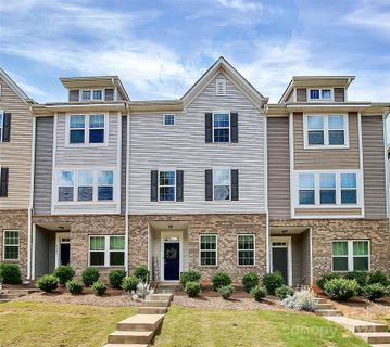 8236 Waxhaw Highway