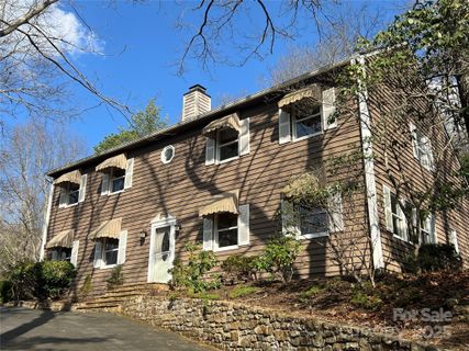 16 Cedar Drive sold home in High Vista Country C, Mills River, NC