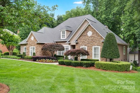 901 Weymouth Drive sold home in Cross Creek, Gastonia, NC