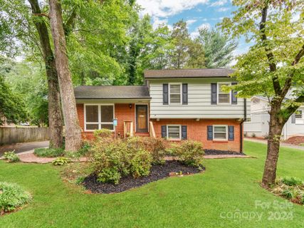 2440 Wensley Drive