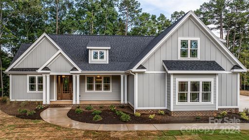 143 Eagle Point