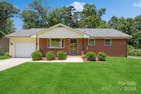 659 Hyde Park Drive sold home in Rockwood, Concord, NC