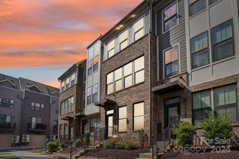 1222 Gleason Way 21 sold home in South Tryon Townhomes, Charlotte, NC