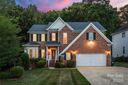 10731 Persimmon Creek Drive sold home in Mint Hill, SC