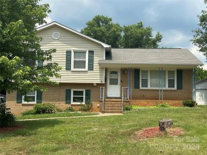 4424 Mapleleaf Lane