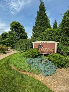136 Appeldoorn Circle