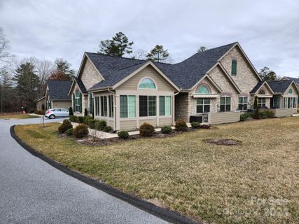 426 Summerfield Place