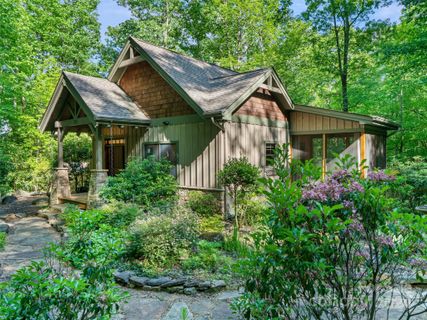 352 Celo Cove Drive 18 sold home in The Cove at Celo Mountain, Burnsville, NC