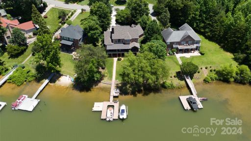 180 W Maranta Road sold home in Enclave, Mooresville, NC