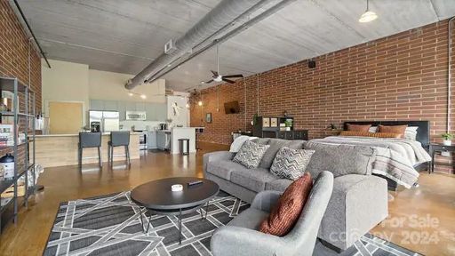 626 N Graham Street 408 sold home in 626 North Graham, Charlotte, NC