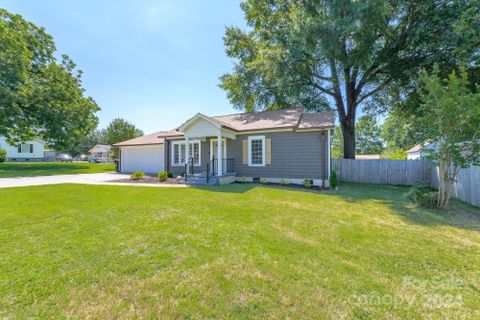237 South Circle Drive sold home in Parkwood, Concord, NC