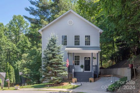 31 Grove Garden Avenue sold home in Biltmore Grove, Candler, NC