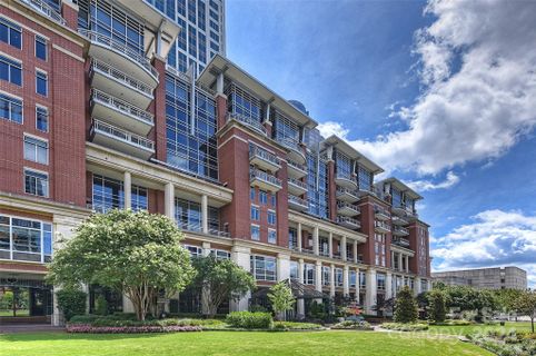 435 S Tryon Street 707 sold home in The Ratcliffe, Charlotte, NC