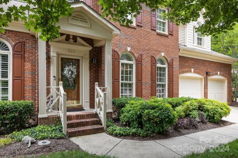 321 Bramwell Place