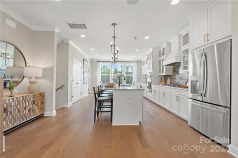 3005 Oak Landing Drive sold home in Hudson Oaks, Charlotte, NC