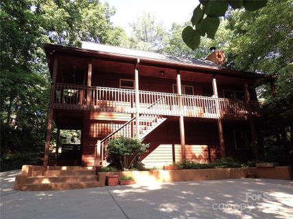 321 Chapel Point Road sold home in Lurewoods, Lake Lure, NC