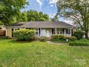 11722 Mirror Lake Drive sold home in Charlotte, SC