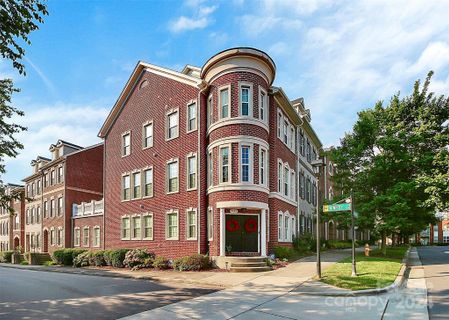9445 Kings Parade Boulevard sold home in The Avenues at Ayrsley, Charlotte, NC