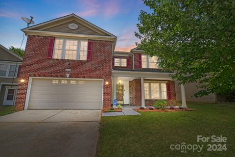2318 Sweet Flag Court sold home in Waterhaven, Charlotte, NC