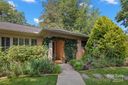 1045 Mountain View Street sold home in Hendersonville, SC