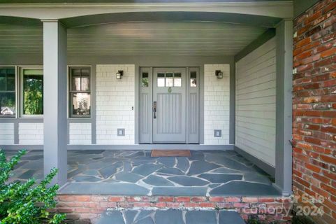 31 Inglewood Road sold home in Lake View Park, Asheville, NC