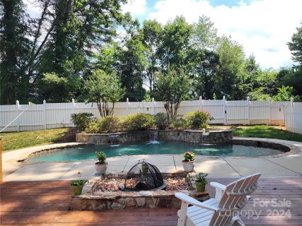 181 Winding Brook Way sold home in Spring Forest, Statesville, NC