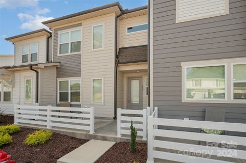 5531 Comiskey Alley