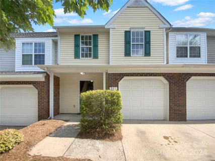 921 Pelican Bay Drive sold home in Pineville Forest, Pineville, NC