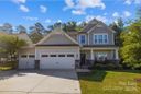 5014 Stonehill Lane sold home in Matthews, SC