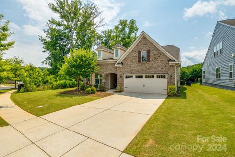 378 Kentmere Lane sold home in Summerhouse at Paddlers Cove, Clover, SC