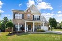 3011 Shady Knoll Circle sold home in Matthews, SC