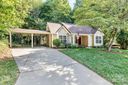 7111 Hunters Bluff Drive sold home in Denver, SC