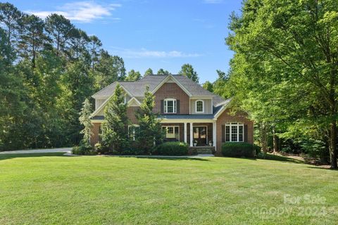 158 Waterbury Drive sold home in Northington Woods, Mooresville, NC