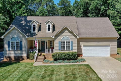 125 Ardmore Place sold home in Blackberry Creek, Mooresville, NC