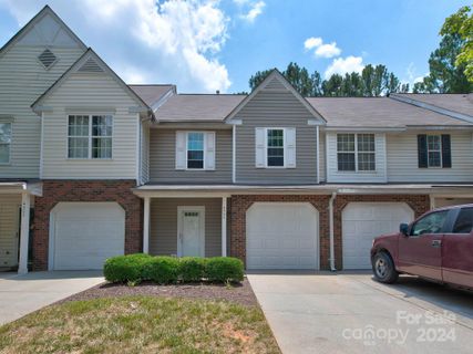 4527 Panther Place