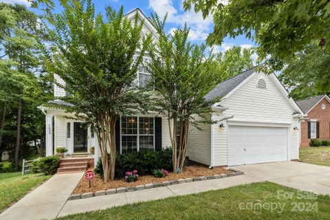 1633 Sugar Hollow Drive