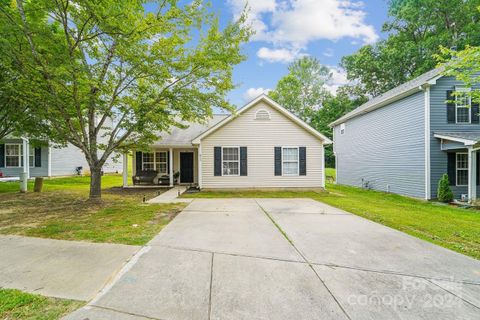 5222 Beam Lake Drive sold home in Peachtree Hills, Charlotte, NC