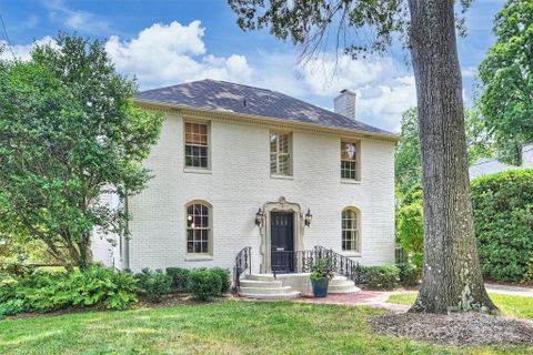 1723 Beverly Drive