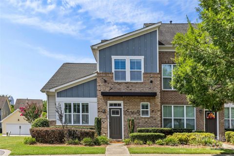 3815 Willow Green Place