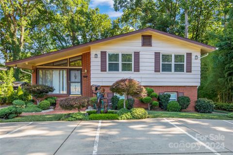 1513 Archdale Drive