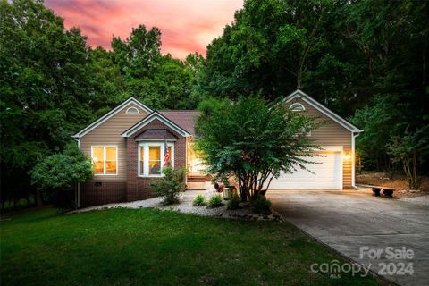 9426 Man O War Road sold home in Black Horse Run, Indian Land, SC