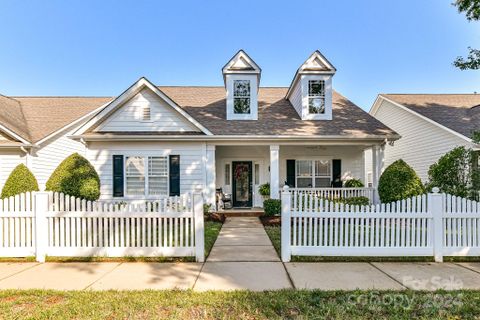 1103 Phar Lap Drive