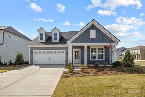 806 Regulus Court