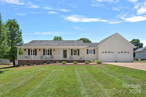 195 Antler Drive
